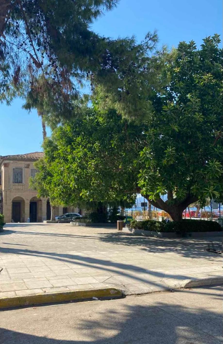 Port House In The Heart Of Koroni Villa Exterior photo